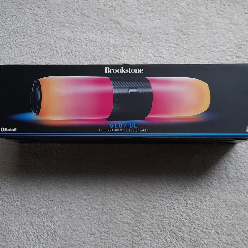 Brookstone LED dynamic wireless speaker - Picture 1 of 10